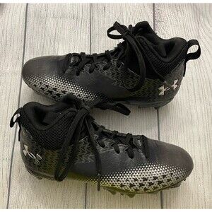 Under Armour UA Boy Football Cleats Shoes, Size Youth 3